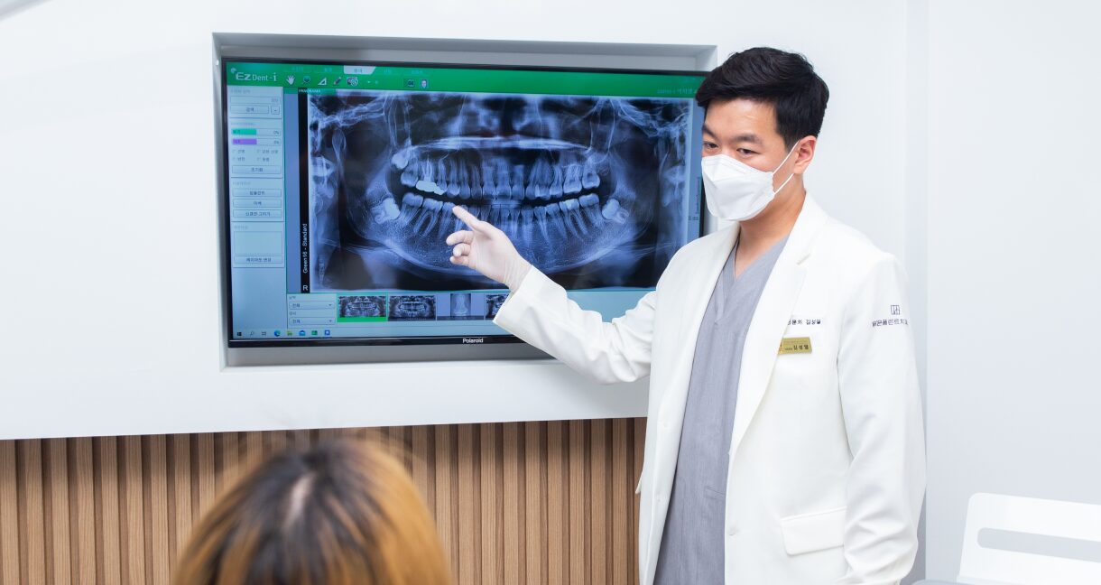 CT 영상을 설명하는 대표원장